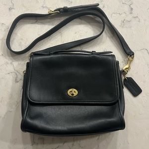 Vintage Coach Black Court Top bag